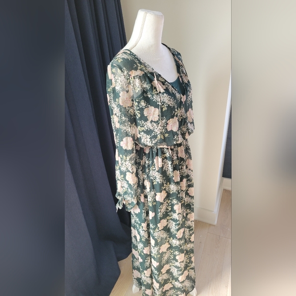 A NEW DAY | Green Floral Maxi Dress - Picture 7 of 12